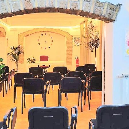 Отель A Casa Simpatia - Check-In Via Bixio, 41 Рим Экстерьер фото