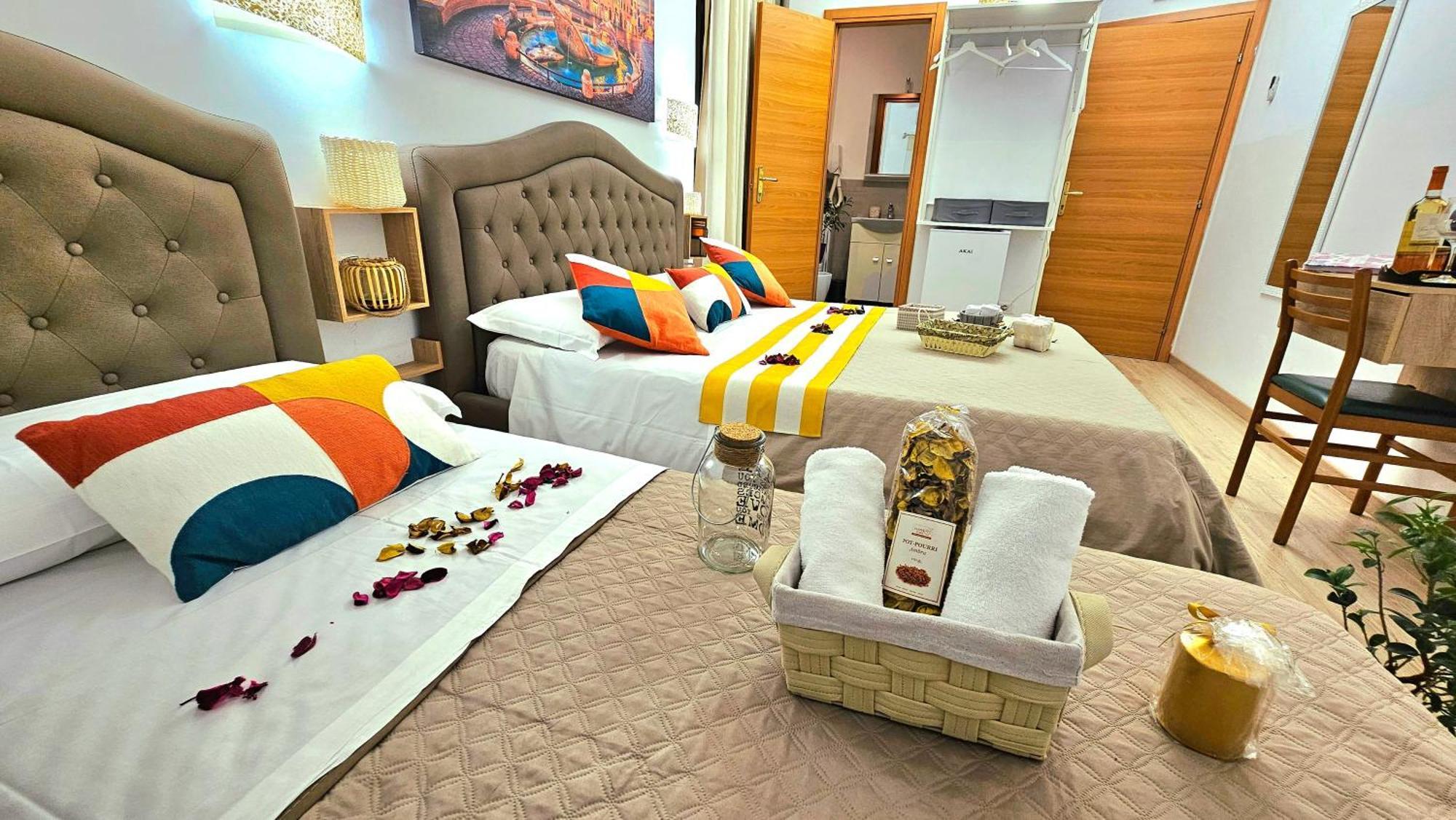 Отель A Casa Simpatia - Check-In Via Bixio, 41 Рим Экстерьер фото
